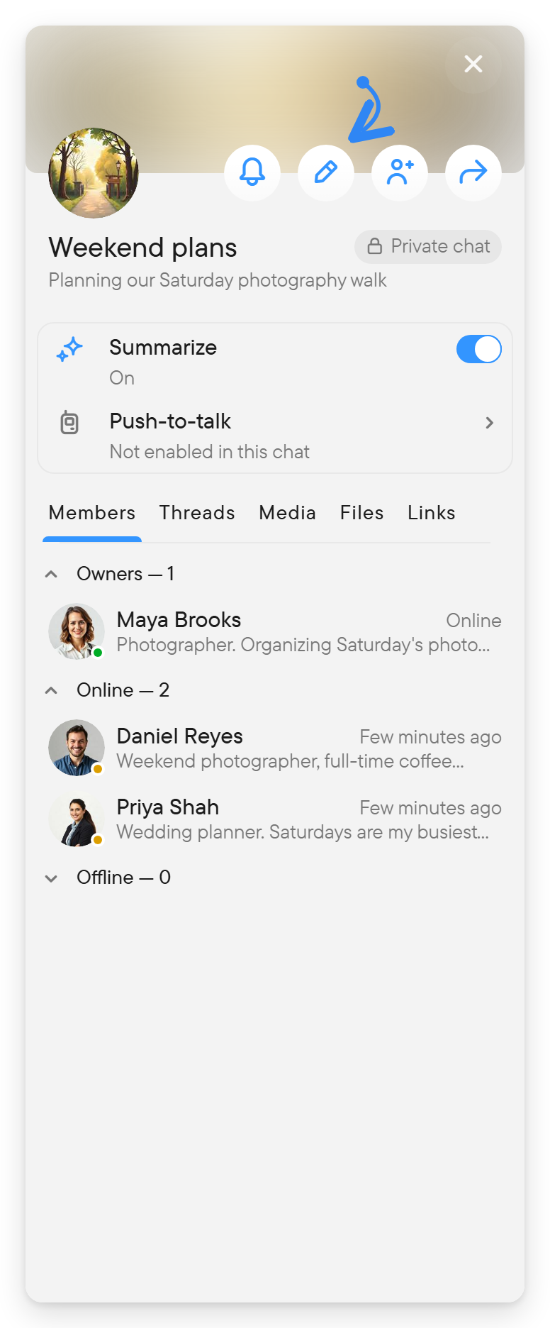 The right panel of a group chat with its details, switches, tabs and member list.