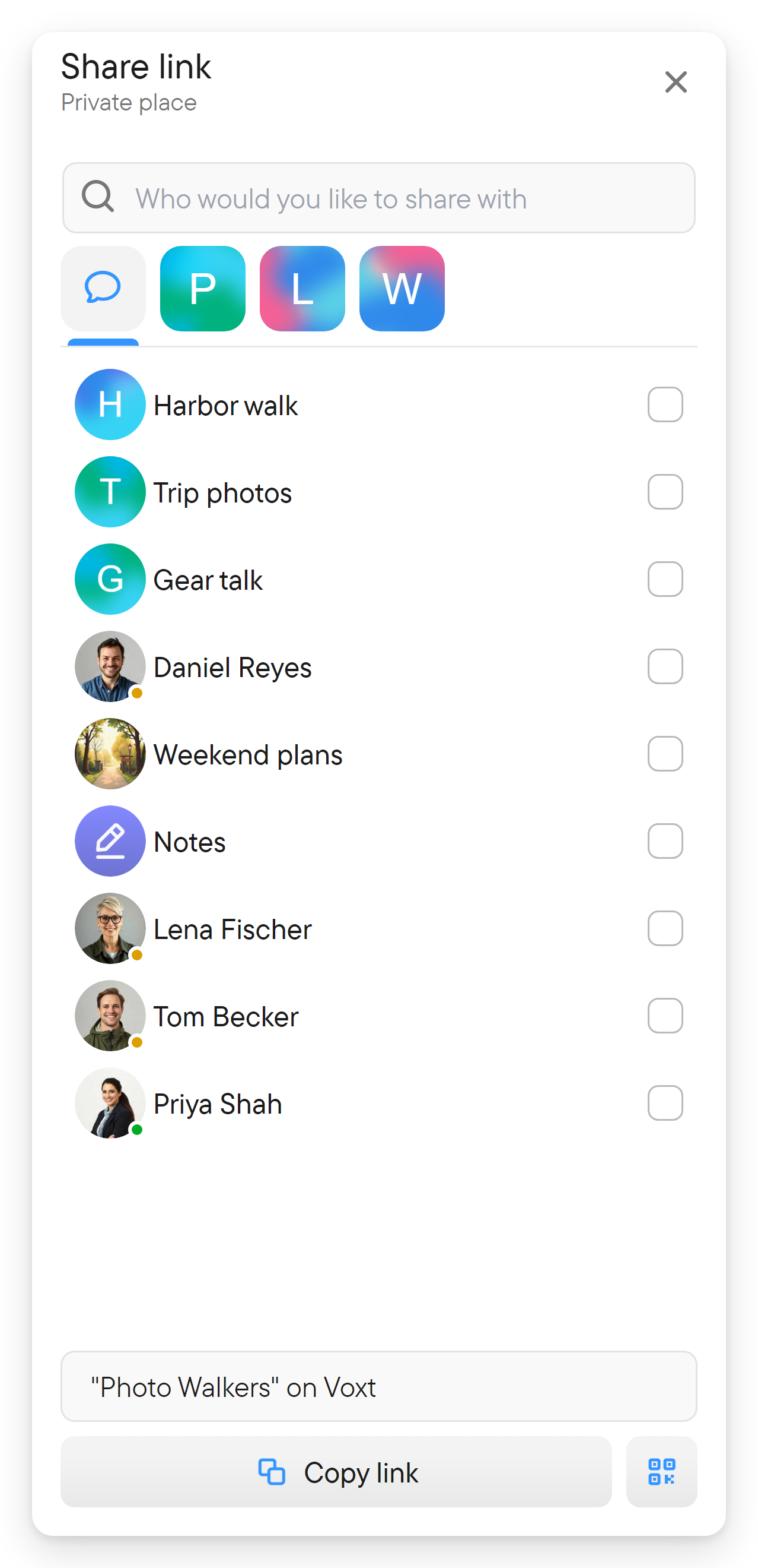 Share the invitation. The Share link dialog for a private place with Share, Copy and QR-code buttons.